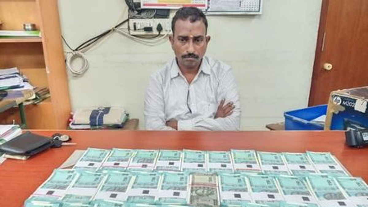 ரூ.2 லட்சம் லஞ்சம் பெற்ற தாசில்தார் கைது